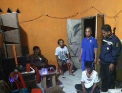 Bhabinkamtibmas dan warga Amankan Pelaku Pencurian di Desa Agom