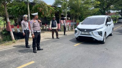 AKP Sigit Ekan Sahudi, S.H., M.M., Pimpin Operasi Pemeriksaan Kelengkapan Kendaraan dan Pelanggaran Kasat Mata Terhadap Pengendara