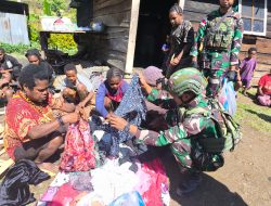 Jumat Berkah, Satgas Yonif 715/Mtl Dengar Keluhan dan Curhatan Hati Masyarakat