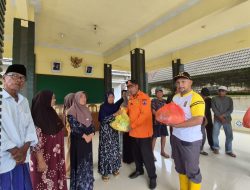 BPBD Tuban Salurkan Bantuan Banjir, 609 Rumah Terdampak di Kecamatan Rengel