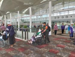 TNI Bergerak Cepat Tanggapi Ancaman Bom Kedua Kalinya Pada Pesawat Pembawa Jemaah Haji, Seluruh Penumpang Selamat dan Aman