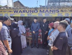 Bupati dan Wabup Tuban Tinjau Kawasan Pantai Boom, Bahas Penataan dan Pemberdayaan Pedagang