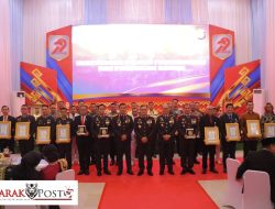Hari Bhayangkara ke-79 : Kapolda Lampung Berikan Penghargaan Kepada Personel Berprestasi dan Mitra Media