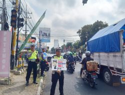 Operasi Patuh Semeru 2025 Polres Malang Sapa Pengendara, Sosialisasikan Kamseltibcarlantas