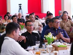 Editorial Meet and Greet Puspen TNI Bersama Media