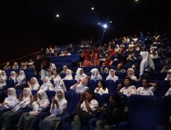 Keluarga Besar Lanud Sultan Hasanuddin Nonton Bersama Film BELIEVE