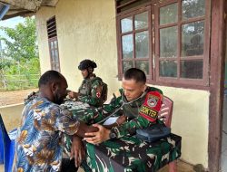 Satgas Yonif 126/KC Salurkan Bantuan dan Layanan Kesehatan di Tembutka
