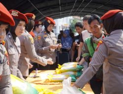 Gerakan Pangan Murah :Komitmen Polrestabes Surabaya Stabilkan Harga dan Menjamin Ketersedian Pangan