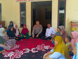 Sat Polairud Polres Lampung Selatan Jalin Silaturahmi dengan Warga Pesisir dan Bagikan Tali Asih untuk Lansia