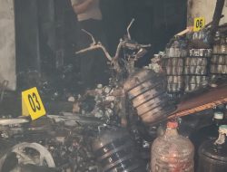 Pom Mini di Jln Raya Martajazah Bangkalan Hangus Terbakar 1 Orang luka Ringan
