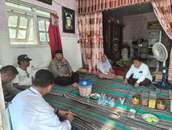 Polres Pasuruan Beri Santunan Keluarga Korban Anirat di Wonorejo
