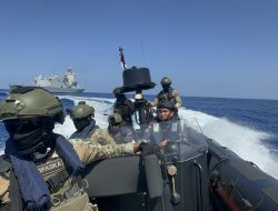 Perdana, KRI Brawijaya-320 Gelar Latihan Bersama Angkatan Laut Mesir Di Laut Mediterania