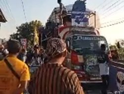 Pemdes Kutogirang Gelar Karnaval Dalam Rangka Memperingati HUT RI ke 80
