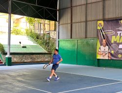 Kalapas Kalianda Beni Nurrahman Tampil di Kakanwil Cup Tenis Lapangan