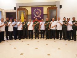 Panglima TNI Audiensi dengan Ketum PEPABRI di Jakarta