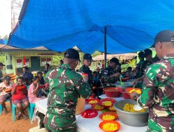 Nasi Kuning, Semangat Merah Putih: TNI dan Warga Gelar Syukuran Rayakan HUT RI di Kampung Kombut