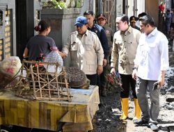 Panglima TNI Dampingi Presiden Prabowo Tinjau Lokasi Pasca Banjir di Bali