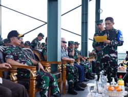 Panglima TNI Dampingi Menhan RI Tinjau Latihan Puncak Super Garuda Shield di Baturaja