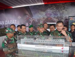 Kasad Jenderal TNI Maruli Simanjuntak Tinjau Stand Zeni AD di TNI AD FAIR 2025