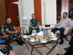 Asrenum Panglima TNI Anjangsana kepada Jenderal TNI (Purn) Wiranto