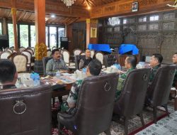 Pangkopassus Anjangsana ke Mantan Panglima TNI Marsekal TNI (Purn) Hadi Tjahjanto
