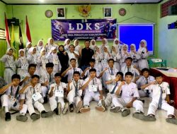PJI Lamongan Latih Siswa SMA Persatuan Kedungpring Menjadi Jurnalis Muda Berintegritas