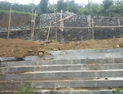 Pemerintah Desa Andonosari Bangun TPT Dari Dana Desa Tahap 2 Tahun 2025