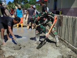 Sinergi TNI dan Rakyat, Satgas TMMD Kodim 1505/Tidore Bersama Warga Cor Tiang Masjid