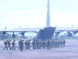 Lanud Sultan Hasanuddin Sukses Dukung Latihan Para Dasar Kostrad, 180 Prajurit Disematkan Brevet Para