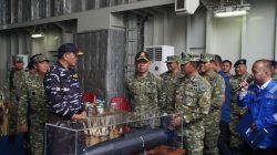 Panglima TNI Dampingi Menhan RI Saksikan Uji Penembakan Torpedo Kapal Selam Otonom Buatan Anak Bangsa