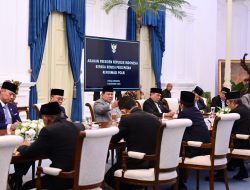 Panglima TNI Hadiri Pelantikan Komisi Percepatan Reformasi Kepolisian di Istana Merdeka
