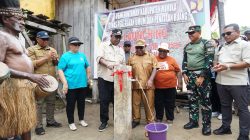 Hari Terakhir Kunker, Dandim 1710/Mimika Dampingi Bupati Tinjau Fasilitas Umum dan Serap Aspirasi Masyarakat di Distrik Amar