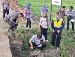 Polemik Jalan Di Palas Lamsel, Oknum Wartawan-Yuti Ramayanti “Saling tuding” Ahmad Muslim Beri keterangan 