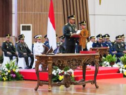 Panglima TNI Lantik 51 Perwira Muda Keahlian Khusus  Siber TA 2025