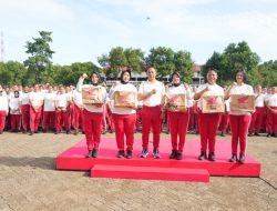 Olahraga Bersama, Panglima TNI Ajak Prajurit dan PNS TNI Jalani Pola Hidup Sehat