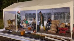 TNI Bersinergi Percepat Pembangunan Huntara bagi Korban Bencana di Palembayan