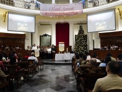 Panglima TNI Dampingi Menko Polkam Tinjau Pengamanan Gereja Jelang Natal 2025