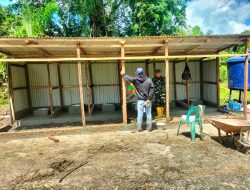 TNI Bangun Fasilitas MCK untuk Dukung Kesehatan Pengungsi di Tapanuli Selatan