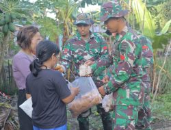 Dapur Lapangan Yonif 122/TS Layani Warga Terisolir Bencana Alam di Sitahuis
