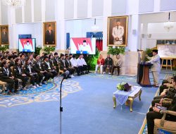 Pecahkan Rekor Dunia di SEA Games 2025, Lifter TNI Rizki Juniansyah Dianugerahi Kenaikan Pangkat Luar Biasa