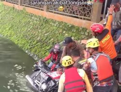 Longsor Mendadak di Telaga Sarangan, Sejumlah Motor Wisatawan Tercebur ke Telaga