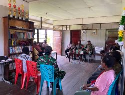 Perkokoh Tali Silaturahmi Serta Kemanunggalan, Babinsa Koramil Agimuga Gelar Komsos Bersama Tokoh Masyarakat Di Wilayah Binaan