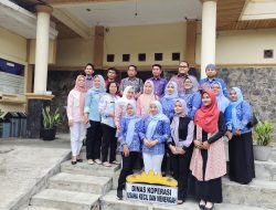 Sertijab Kepala Dinas Koperasi dan UKM Lamsel Yang Lama Aryantoni kepada Cahyadi, Harapkan Kekompakan dan Pelayanan Lebih Baik