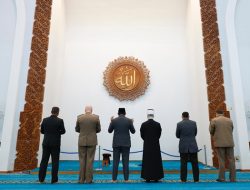 Wakil Panglima TNI mendampingi Menhan RI kunjungi Masjid Soeharto di Sarajevo, simbol solidaritas Indonesia – Bosnia