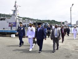 Kodaeral X TNI AL Gelar Upacara Tabur Bunga di Laut Dalam Rangka Hari Dharma Samudera 2026