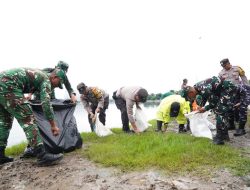 Jaga Jakarta Bersih, Pangdam Jaya Bersama Forkopimda Pimpin Kerja Bakti Serentak di Seluruh Wilayah Kodam Jaya