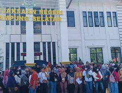 Simpatisan Supriyati Menangis, Kejari Lam-sel: Barang Bukti sudah ada dan Putusan Hukuman Tetap Berlaku