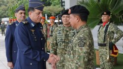 Perkuat Diplomasi Militer, Panglima TNI Bersama Menhan RI Terima Courtesy Call Kasau Pakistan