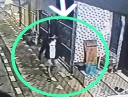 Bandit Curanmor Kedungmangu Surabaya Terekam CCTV Pelaku Gondol Metik Milik Korban