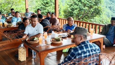 Dade Misbahudin: Nikmati Kehidupan, Kebersamaan Bikin Kuat, Syukur Bikin Tenang 6